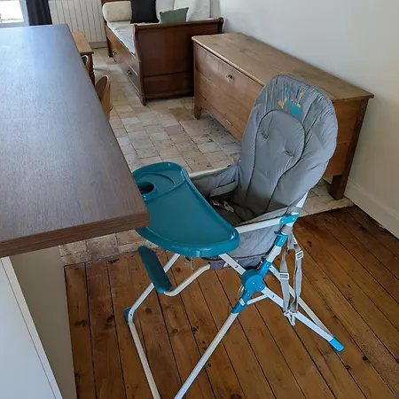 Duplex Centre-ville Entierement Renove